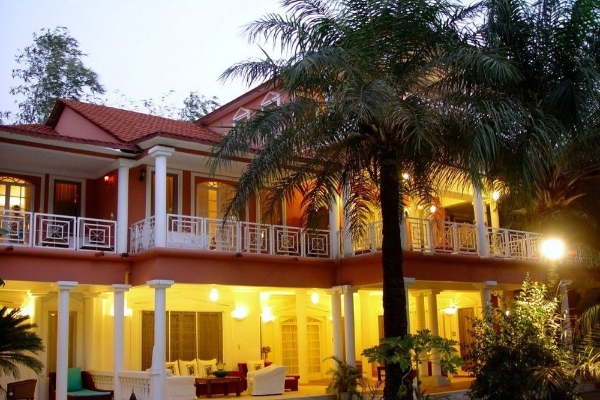 Hotel Coconut Residence (Bakau)